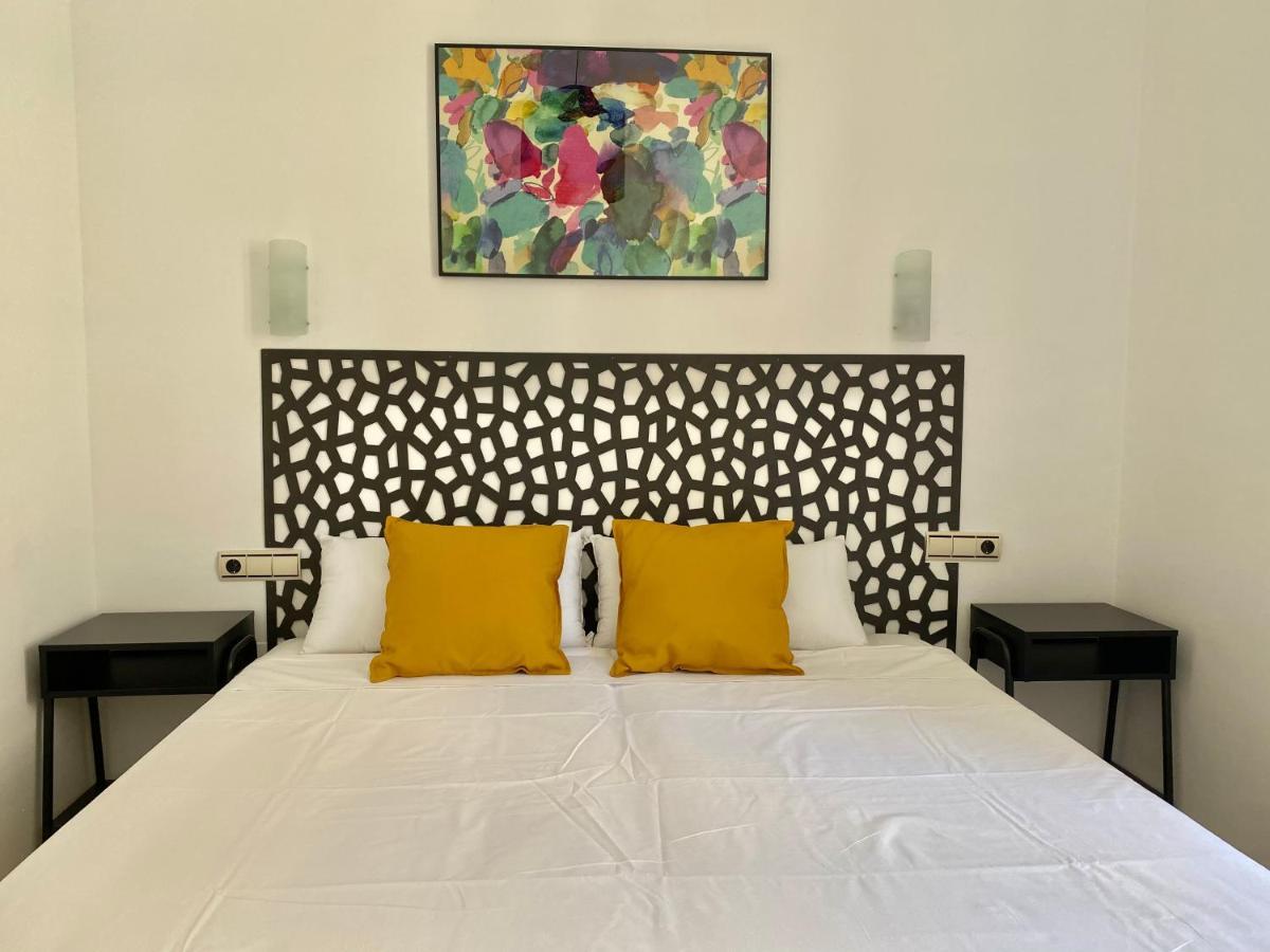 Апартаменты Dobo Malaga Puerto Экстерьер фото