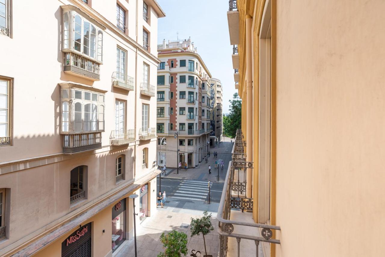 Апартаменты Dobo Malaga Puerto Экстерьер фото